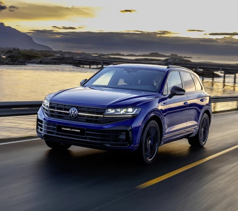 Nuova Touareg eHybrid